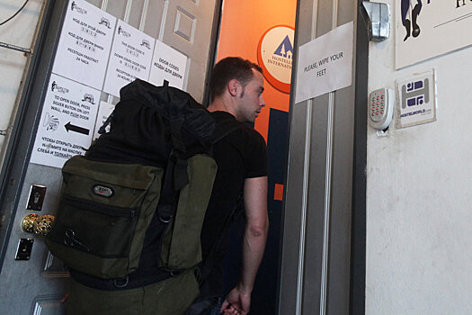 Дмитрий Медведев поддержал идею запрета хостелов в жилых домах