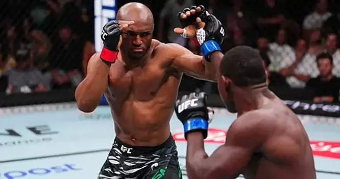 Экс-чемпион UFC Усман одержал победу в главном бою турнира в Атланте