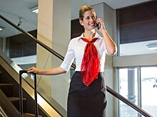 Стюардесса два года прогуливала работу, но исправно получала зарплату