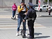 В России разрабатывают алкотестер для самокатчиков