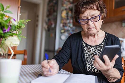 В США нашли способ выявить болезнь Альцгеймера по письменной речи