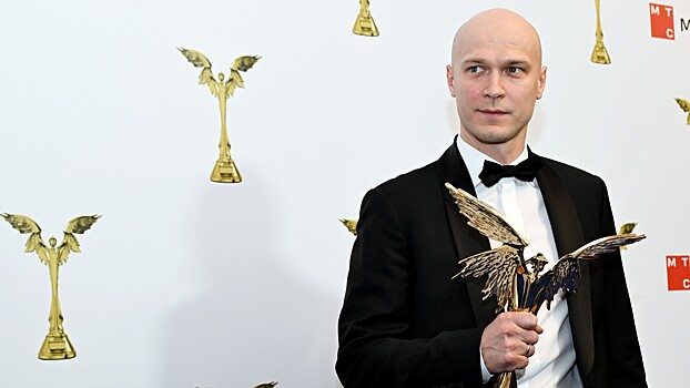 Отказ от театра, грандиозные планы и семья: жизнь Юрия Борисова