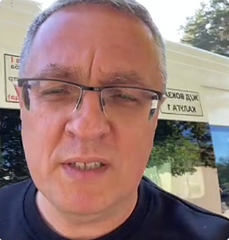 Дмитрий Денисов по поручению губернатора начал день в маршрутке