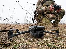 Боец ВСУ показал неприличный жест российскому дрону и поплатился