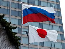 Суга не пойдет на обострение отношений с Россией и Китаем из-за США – японский эксперт