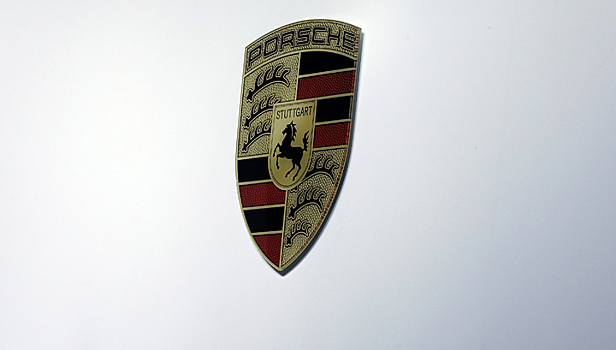 Швейцария запретила ввоз дизельных Porsche и Mercedes