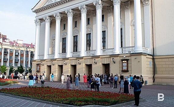 Казань встречает осень открытием учреждений культуры и концертом Нюши и Хора Турецкого