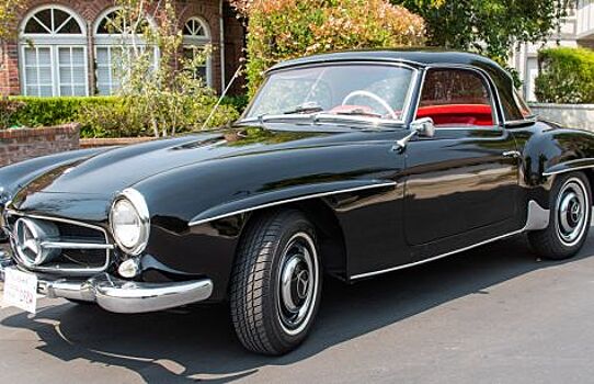 На продажу выставили Mercedes-Benz 190SL 1960 года выпуска