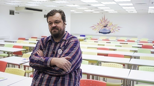 Уткин: "Семак заработал свои деньги честным трудом"