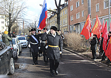 Военнослужащие Балтийского флота поздравили ветерана Великой Отечественной войны со 100-летним юбилеем