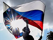 СК заинтересовался историей с надругательством украинца над флагом РФ