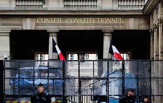 Конституционный совет Франции признал законной пенсионную реформу