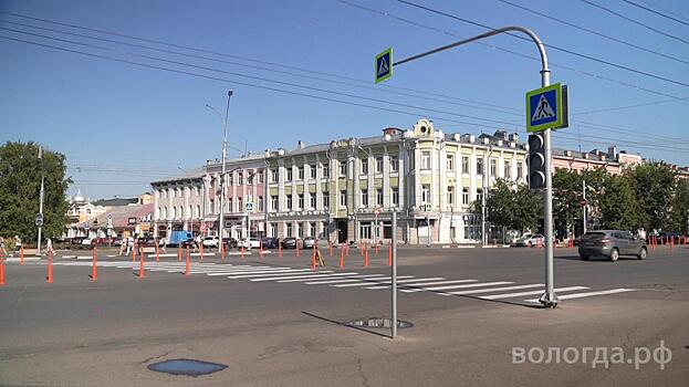 Пешеходный переход на ул. Мира в Вологде заработал по-новому