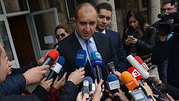 Президент Болгарии выступит свидетелем по делу экс-главы минобороны