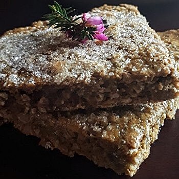 Праздничное блюдо предков Лермонтова. Как скромно, но со вкусом встретить Первомай