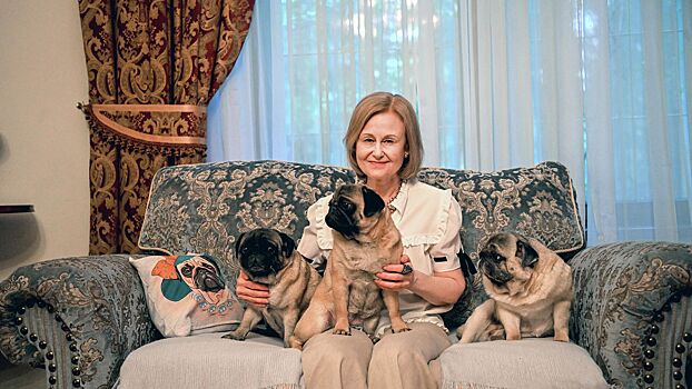 Донцова заявила, что остается с Россией и никогда ее не покинет