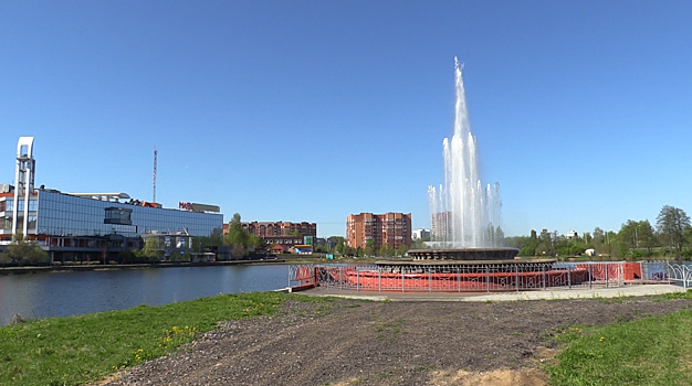 Сезон фонтанов открыли в Дубне