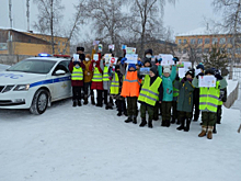 В преддверии новогодних каникул в Бурятии полицейские совместно с школьниками и педагогами провели профилактические мероприятия