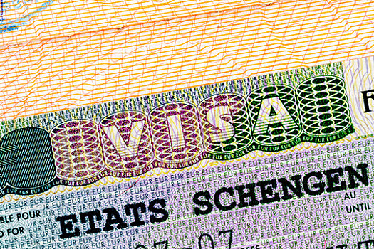 В ЕС планируют ввести цифровые шенгенские визы для туристов
