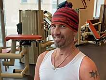 Кадры недели: Сын Джигарханяна пришел на модный показ, Костомаров вышел на лед