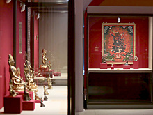 «Драгоценность в лотосе» в Эрмитаже: выставка как мантра