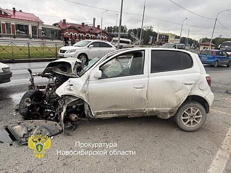 Один человек погиб и шесть пострадало в жесткой аварии в Бердске