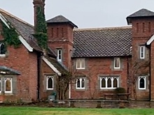 Владелец 500-летнего дома нашел под ним таинственные туннели