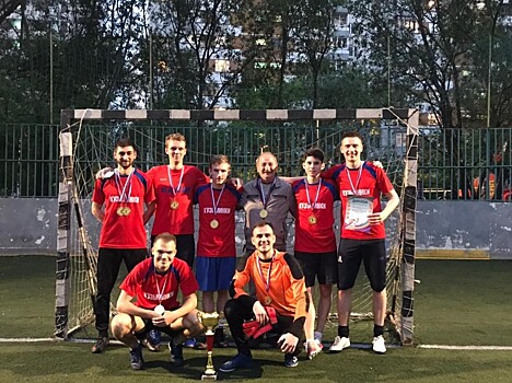 Футбольный клуб “Альтаир” продолжает радовать своих поклонников.