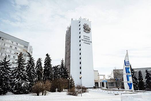 В Курске завершили первый этап ремонта фасада корпуса КГУ на Карла Маркса