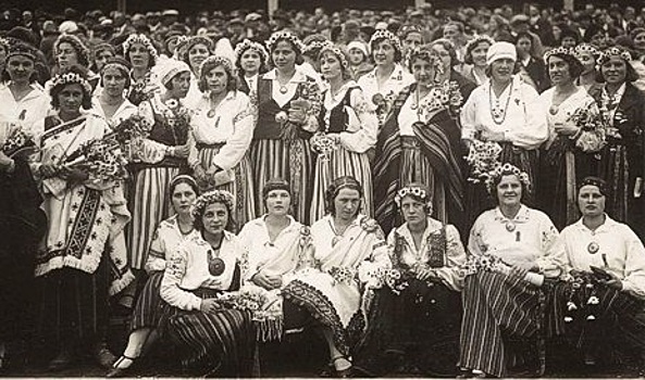 Какие народы Европы могут исчезнуть через 100 лет