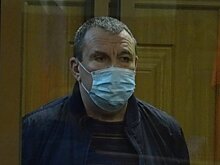 Сыч улетел в Италию, а Нейдеру отвечать за общак?
