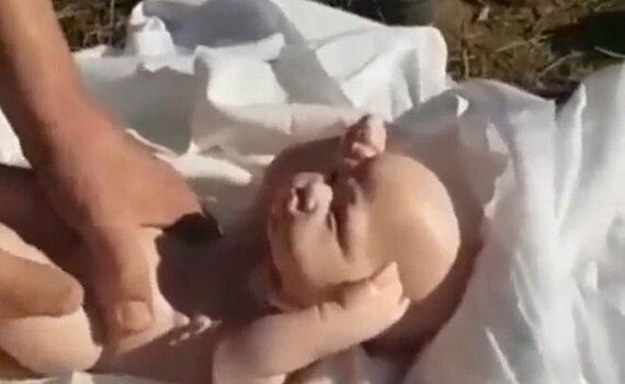 В Дагестане женщина соврала о беременности и подменила "мертвых" детей на кукол