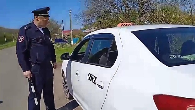 В районе на нелегальных таксиста составили протоколы за осуществление предпринимательской деятельности без госрегистрации