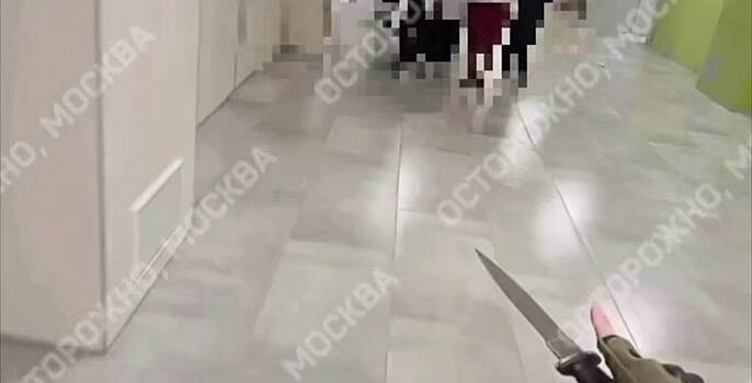 Появилось видео нападения подростка на школу в Одинцове