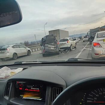 Вот это жесть: страшная авария произошла на аэропортовской трассе