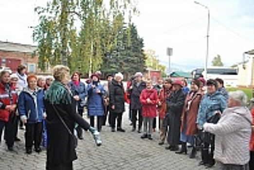 Депутаты района организовали для пожилых жителей экскурсию в Коломну