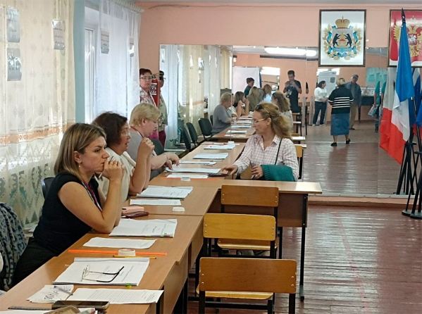 Действующий губернатор Александр Дрозденко победил на выборах в Ленобласти