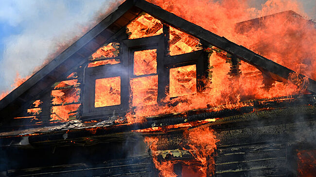 В Башкирии первоклассник спас младшего брата из горящего дома