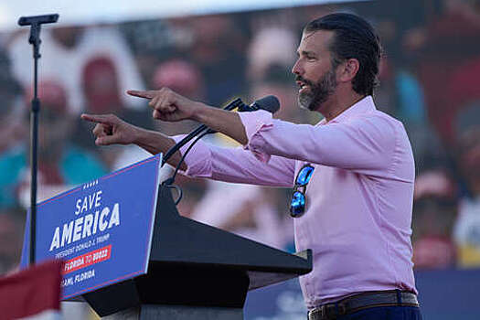 Сын Трампа заявил, что у Харрис и его отца равные шансы на власть в 2028 году