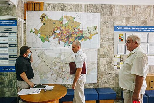 В Краснодаре на 40 выездных экспозициях Генерального плана на вопросы жителей отвечают специалисты из Санкт-Петербурга