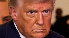 Экс-пресс-секретарь Трампа объяснила оранжевый цвет его лица в Эр-Рияде