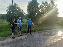 В НСО депутат Фомичев предложил отремонтировать дороги в деревне Алексеевка