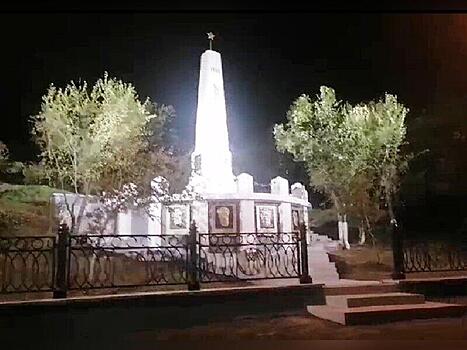 В Чите отреставрировали памятник героям 1905 года