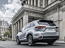 Названы популярные кроссоверы, которые больше не по карману россиянам