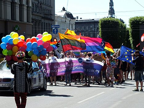 В Штатах лучше быть геем