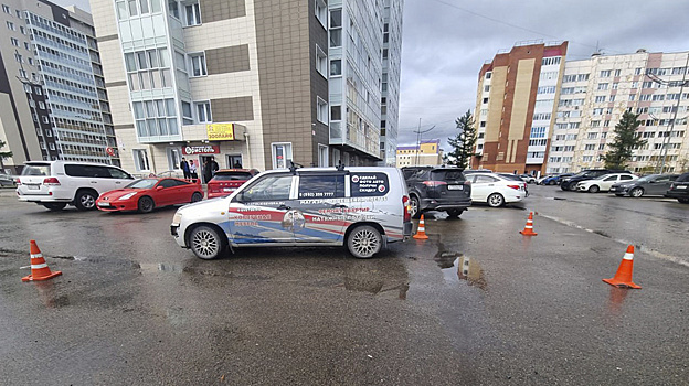 В Новом Уренгое иномарка сбила пешехода