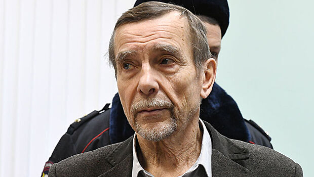 Стало известно об отъезде правозащитника Пономарева из России