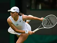 Ига Швёнтек совершила 70 невынужденных ошибок в матче с Эммой Наварро