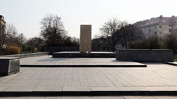 В Чехии оценили ситуацию вокруг сноса памятника Коневу в Праге