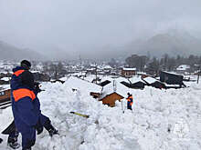МЧС: лавина повредила четыре дома, хозпостройку и две машины в поселке Архыз